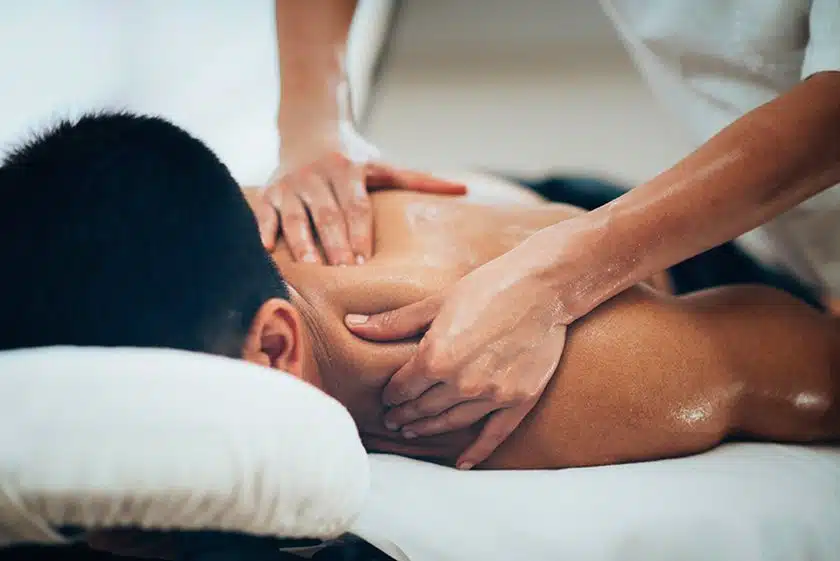 massage therapist Willow Chiropractic